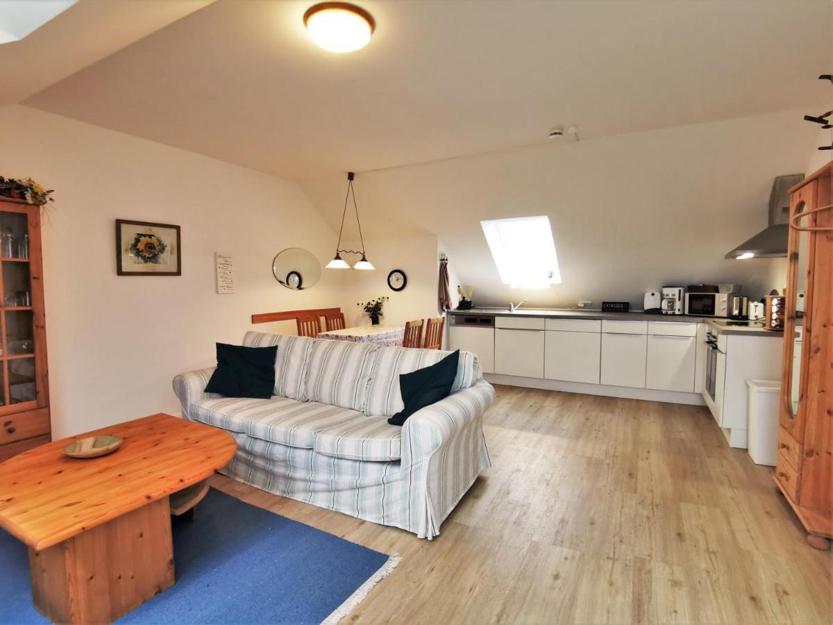Scholz-Riewerts - Gemuetliches Apartment Mit Kueche Fuer 2 Personen Silberstedt Buitenkant foto