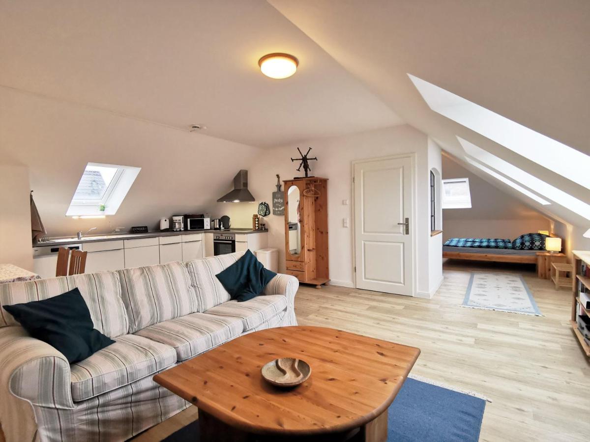 Scholz-Riewerts - Gemuetliches Apartment Mit Kueche Fuer 2 Personen Silberstedt Buitenkant foto